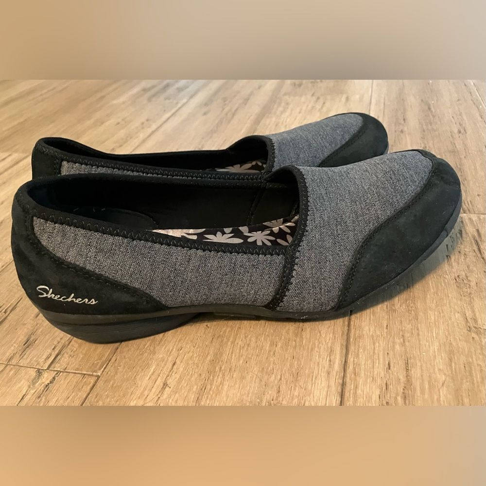 Skechers Gray and Black Slip-On Flats